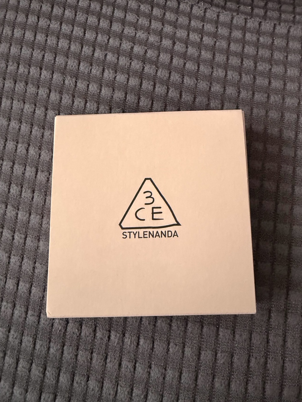 3CE Stylenanda Eyeshadow Palette #A Shy Ash